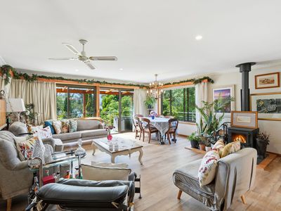 10 Crooked Tree Court, Nicholls Rivulet