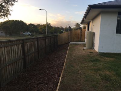 2 / 1 Swallowtail Street, Rosewood