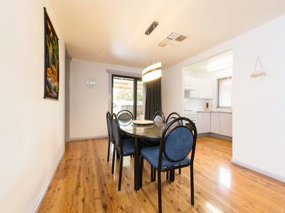 2 Lunar Avenue, Dubbo