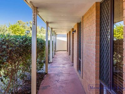 25 Redfin Crescent, Beldon