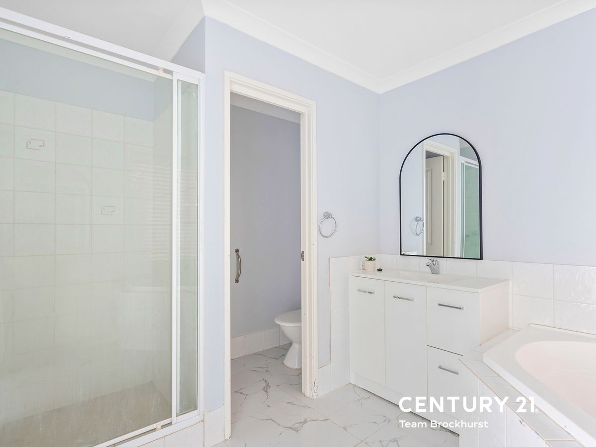 21 Pomera Drive, Byford