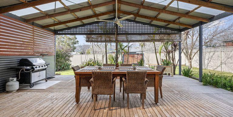 39 Weir Street, Euroa