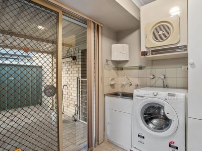 1 Stone Court, Kardinya