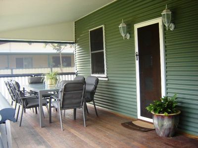 106 CASSOWARY STREET, Longreach