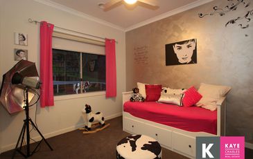 21 Florence Terrace, Beaconsfield