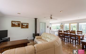 129 Beaconsfield Emerald Road, Beaconsfield Upper
