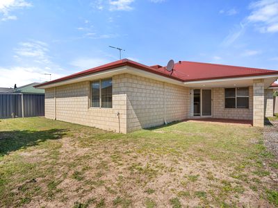 13 Valheru Avenue, Rockingham