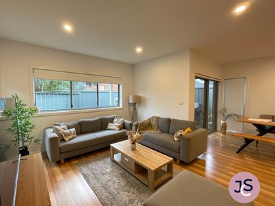 5 / 9 Myrtle Close, Adamstown Heights