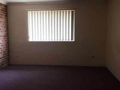 4 / 9 Melinda Grove, Lake Heights