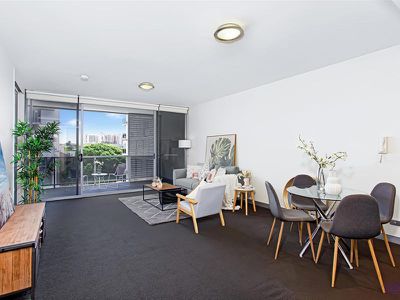 R402 / 1 Retreat Street, Alexandria