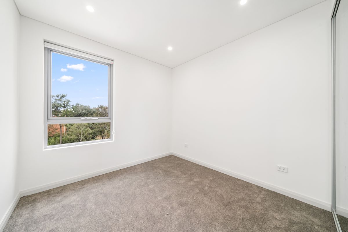 203 / 10 Smallwood Avenue, Homebush