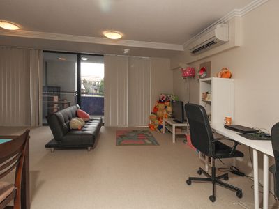 18 / 2180 LOGAN ROAD, Upper Mount Gravatt