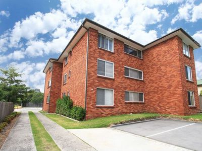 10 / 15 Robinson Street, Wollongong