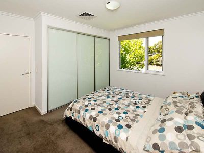 63 Vic Park Drive, Burswood