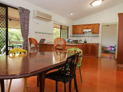 52 Falls Road, Nimbin