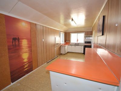 118 Cassowary Street, Longreach