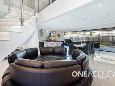 8 Armisfield Street, Doolandella