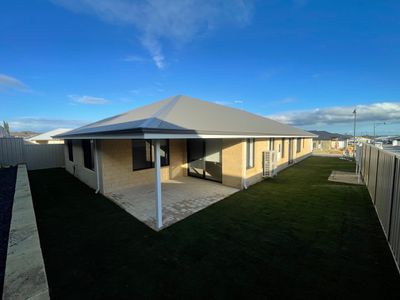 14 Tavistock St, Baldivis