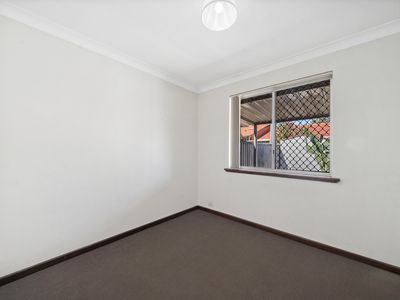 4 / 3 Netley Place, Armadale