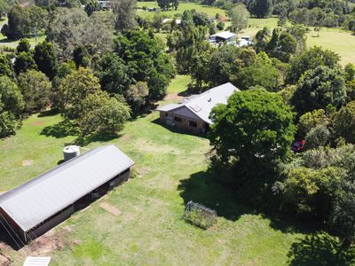 498 Lake Barrine Road, Malanda