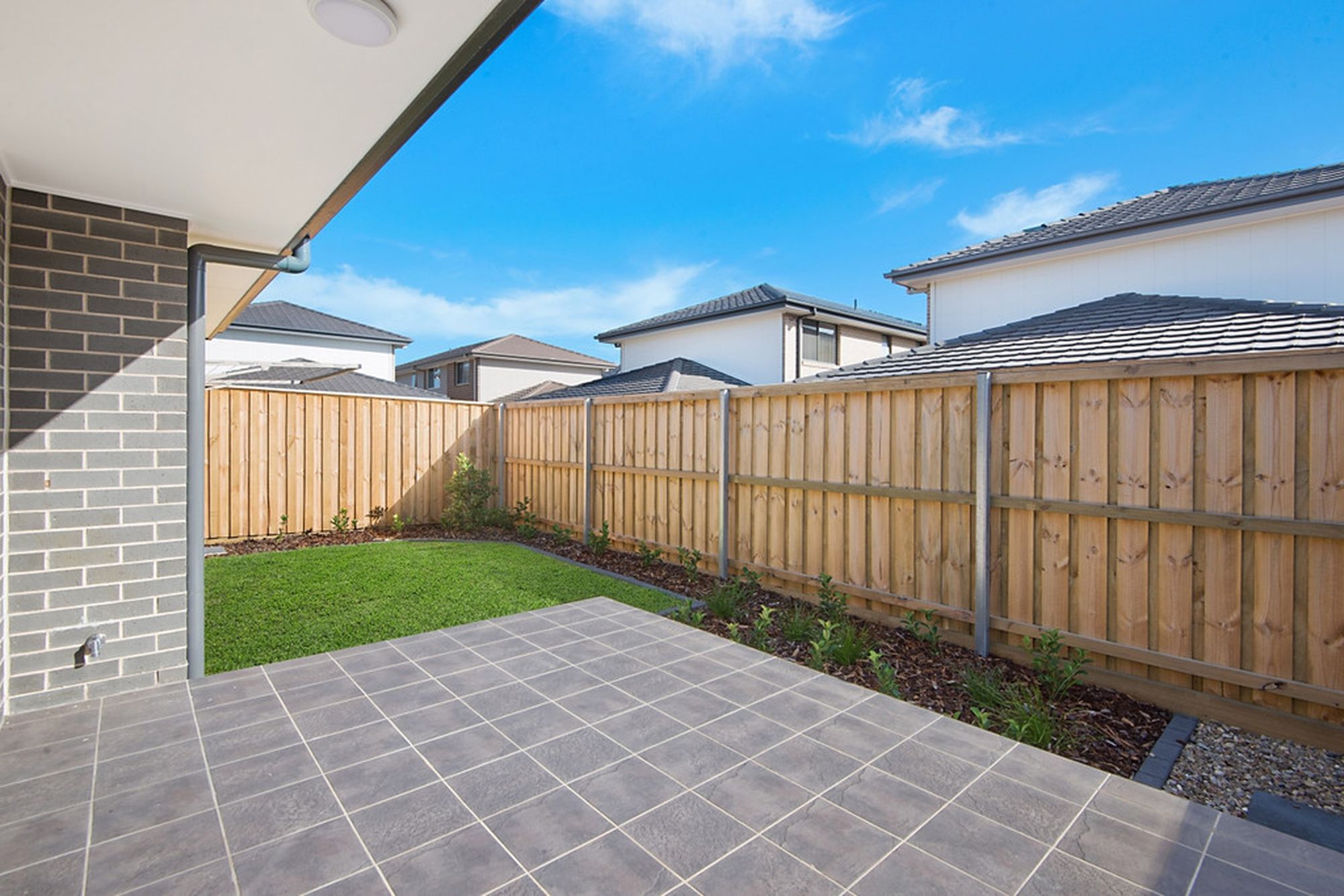 7 Coolabee Street, Box Hill