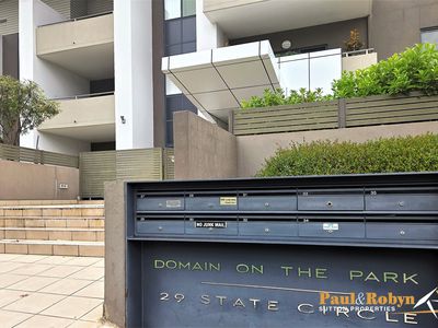 32 / 29 State Circle, Deakin