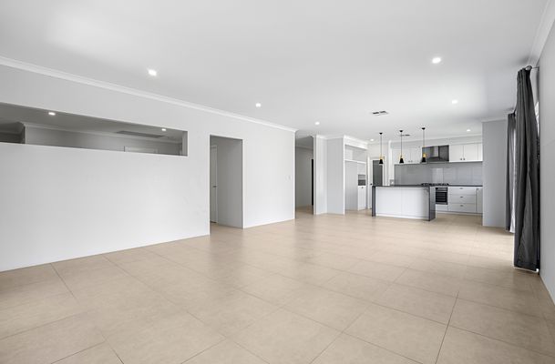 18 Camrose Pkwy, Baldivis