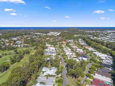 22 Lakeside Drive, Peregian Springs