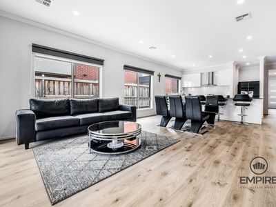 8 Darkum Street, Clyde