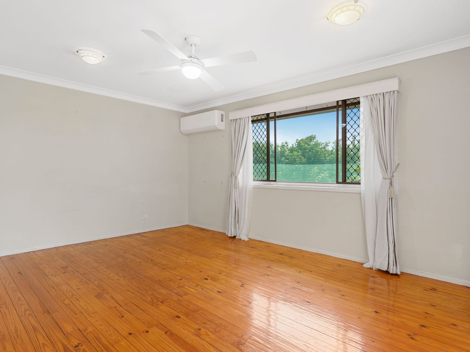 32 Sunbird Avenue, Paradise Point