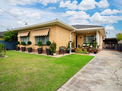 19 CUMMINGS STREET, Wodonga