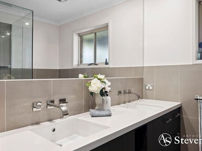 32 Mt William Road, Goldie