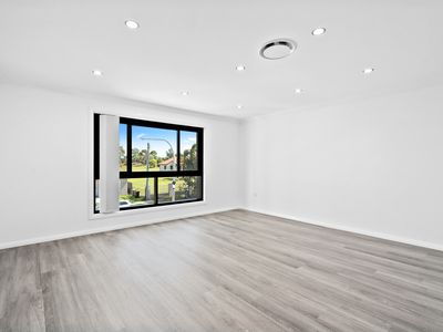 31 Fourteenth Avenue, Austral