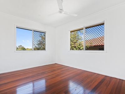 23 Backford Street, Chermside West