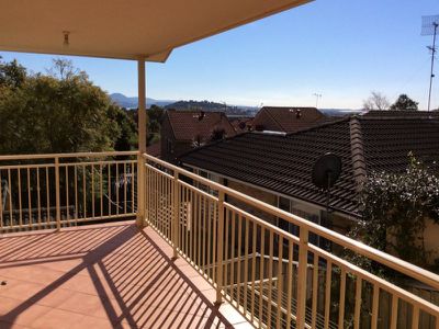 2 / 49 College Avenue, Blackbutt