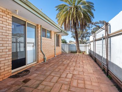 1 / 2 Buller Street, Kalgoorlie