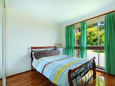 2 MacKenzie Avenue, Mount Warrigal