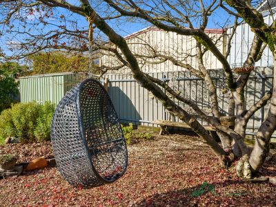 16 Beauty Avenue, Mount Beauty