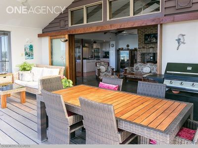 11 Ariadne Street, River Heads
