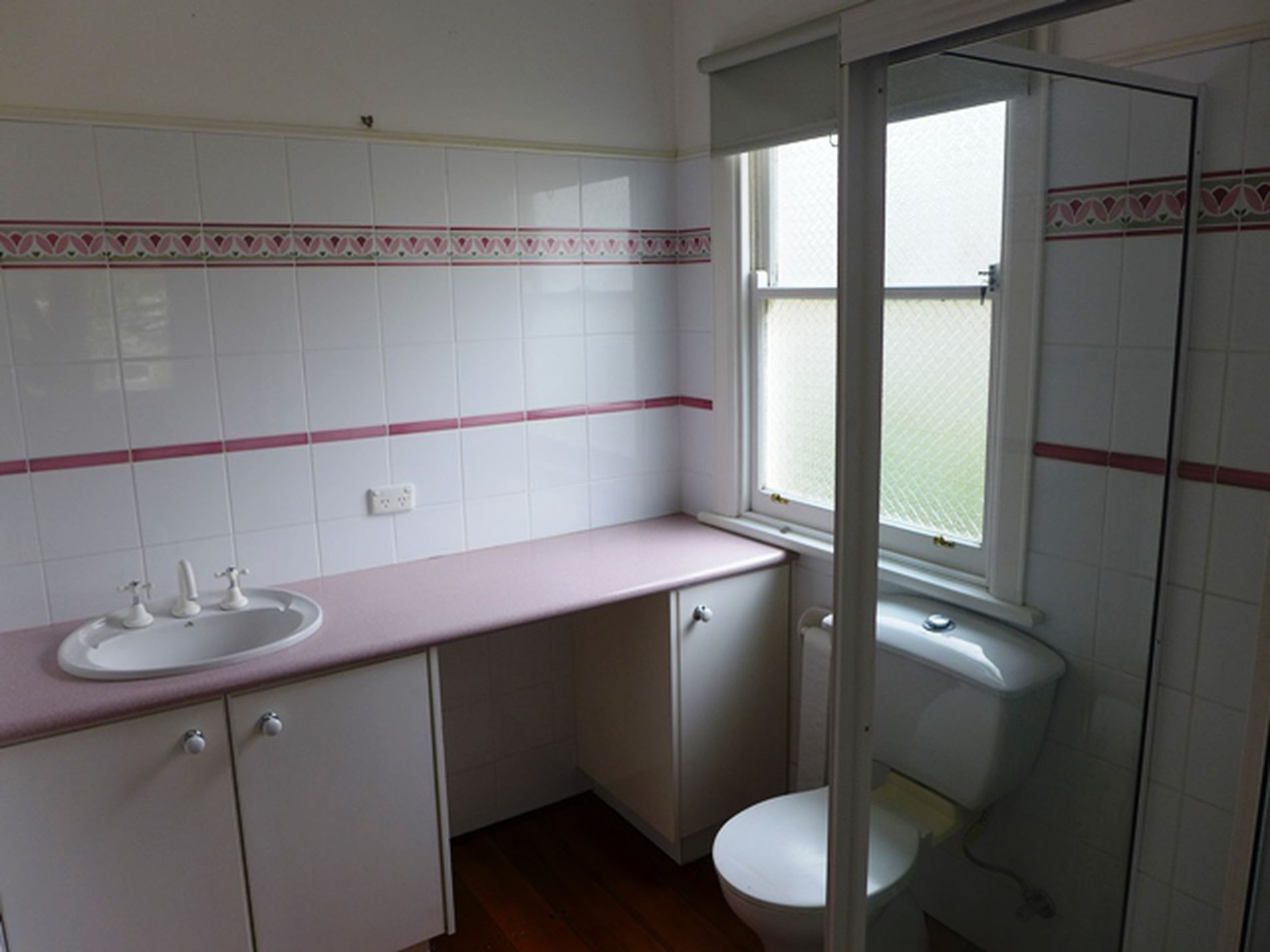 24 Mercer Parade, Newtown