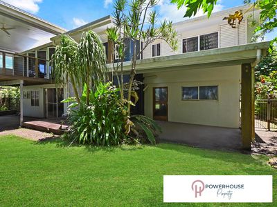 6 Feldt Street, Flying Fish Point