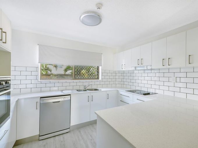 6 / 5-13 Parker Street, Maroochydore