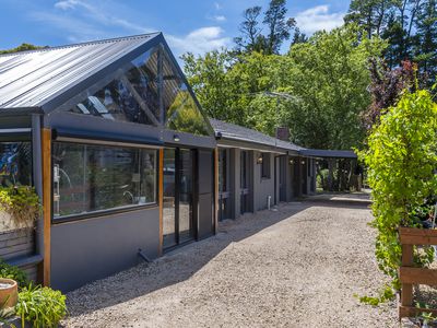 10 Hotham Avenue, Mount Macedon