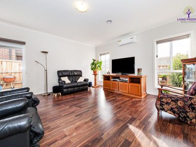 5 Leadbeater Street, Point Cook