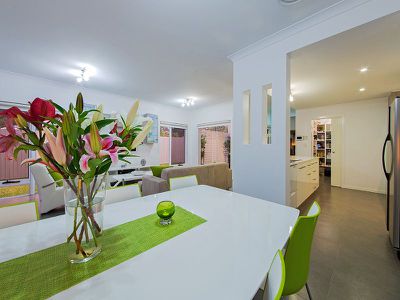 2 Foxwood Circuit, Wakerley