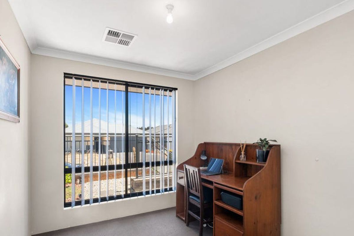 45 Interlaken Loop, Ellenbrook