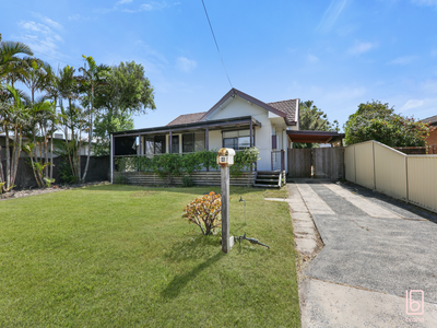 4 Viewpoint Drive, Toukley