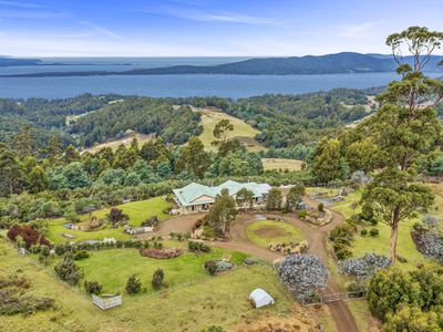 380 Dulcia Road, Gordon