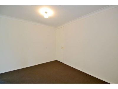 10 Levine Court, Thornlie