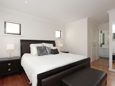 15A Steyning Way, Westminster